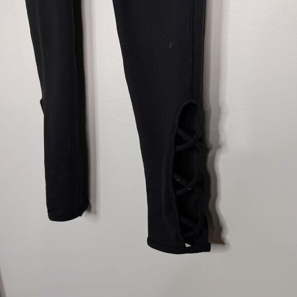 Calia By Carrie Underwood Small Set of 2 Black Leggings Energize Criss Cross - Picture 9 of 11